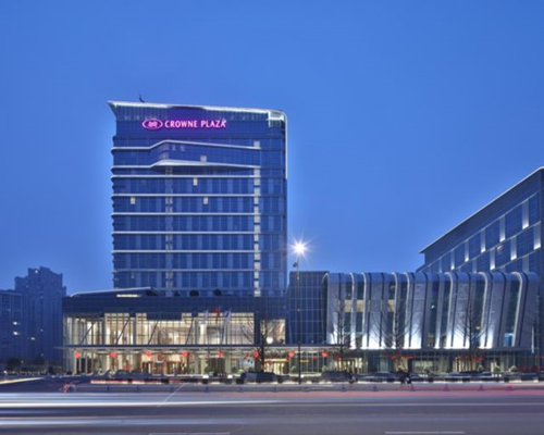 温江皇冠假日酒店